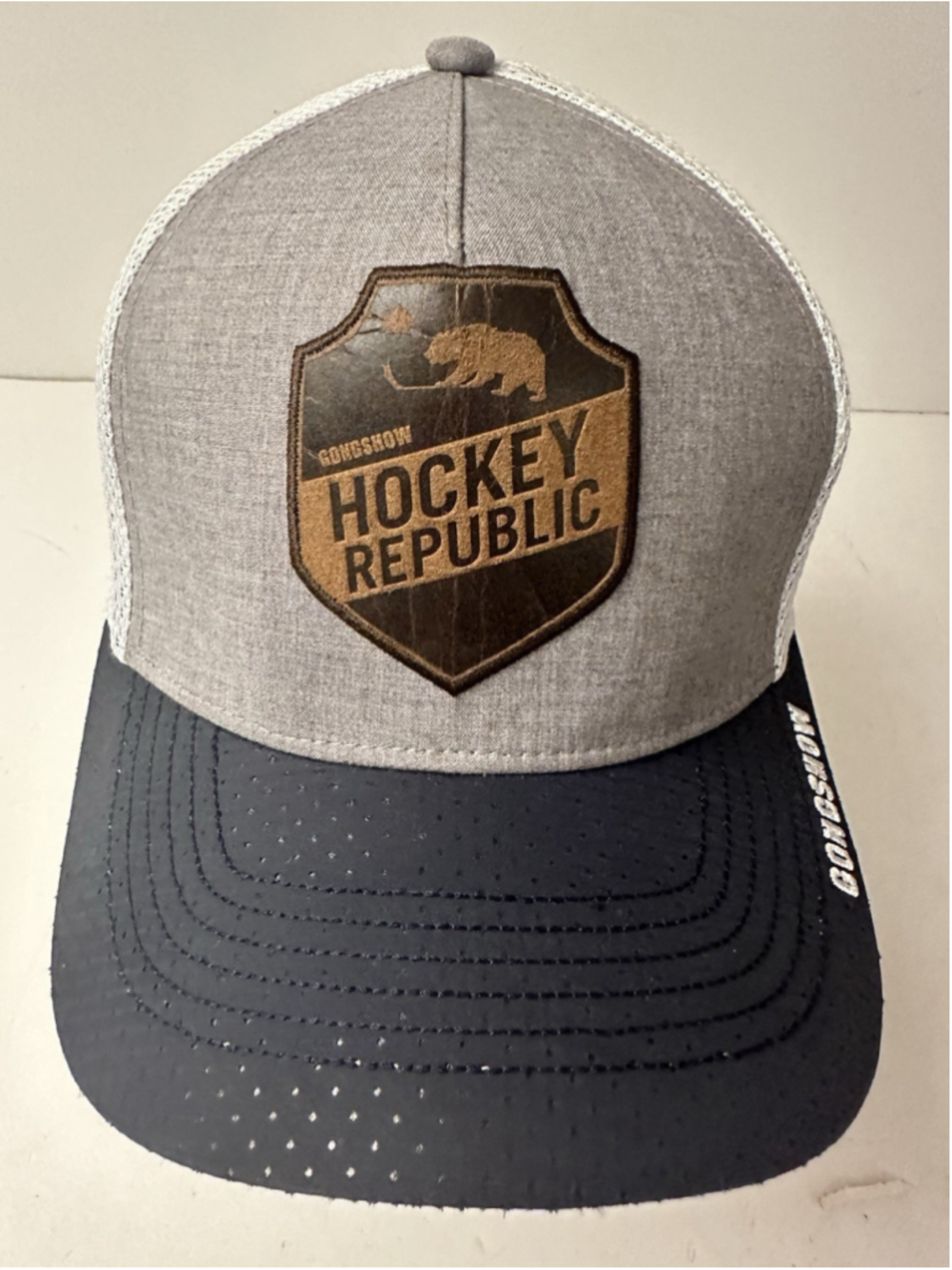 Gongshow Hockey Republic Bear Snapback Hat Cap Gray Navy Mesh Trucker Patch